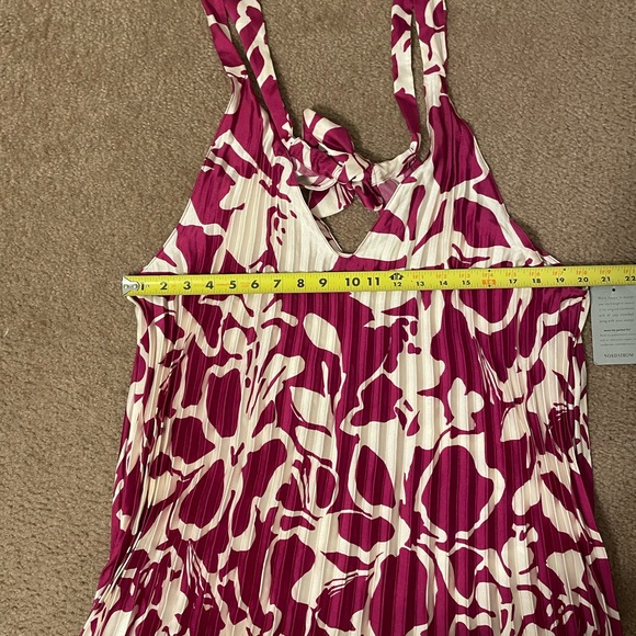 MELLODAY Pleated Floral Satin Magenta and Cream Patterned Maxi Dress Size 1X NWT - Picture 13 of 15